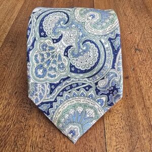 Chaps RL 100% Silk Navy/Green Paisley Silk Tie Pre Owned L59" W3.5" Clean